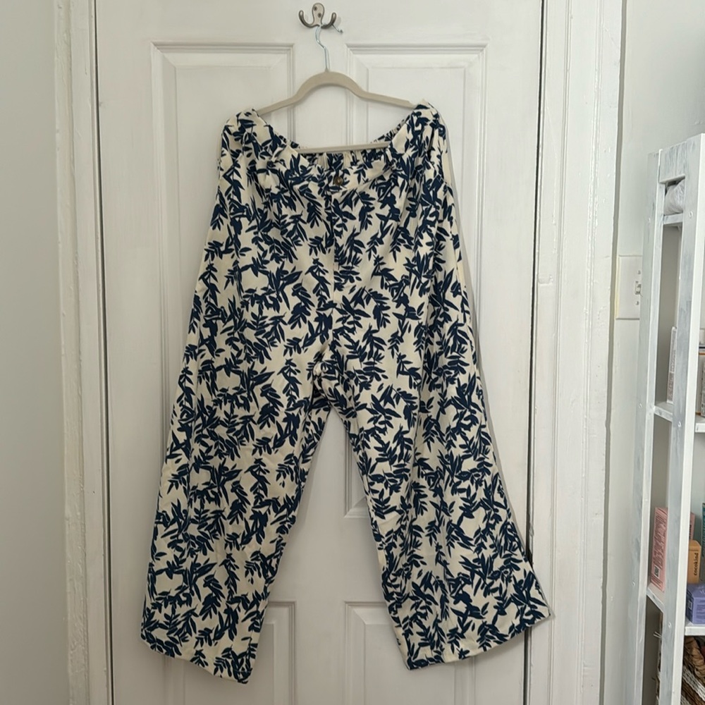 Wide Leg Printed Trousers